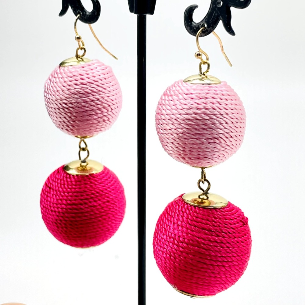Pink Thread Wrapped Ball Drop Earrings Gold Tone Pierced Statement Dangle GoGo